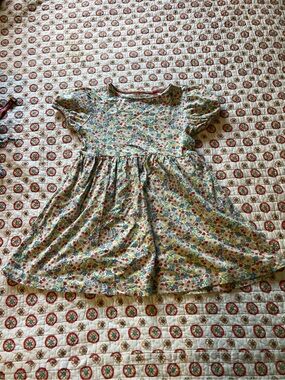 Mini Boden Floral Dress size 7/8